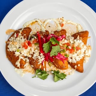 Pastelitos de Pollo